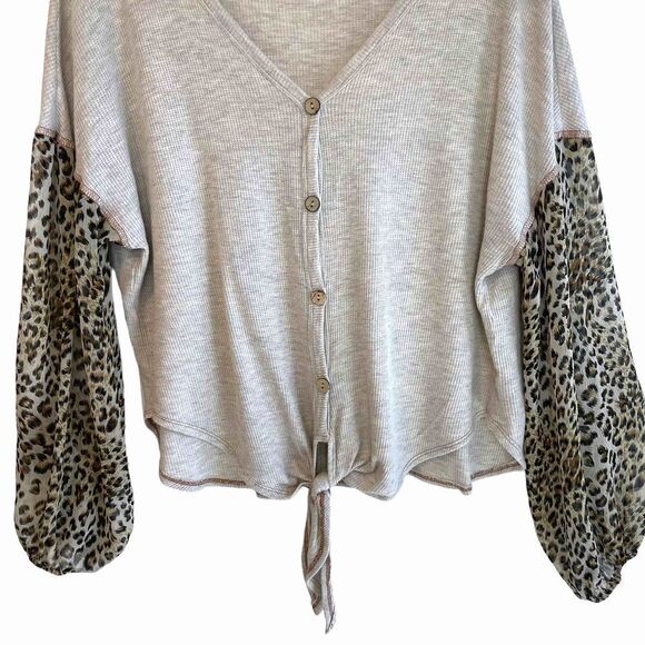 Botanique Waffle Knit Bubble Sleeve Top - Picture 3 of 10